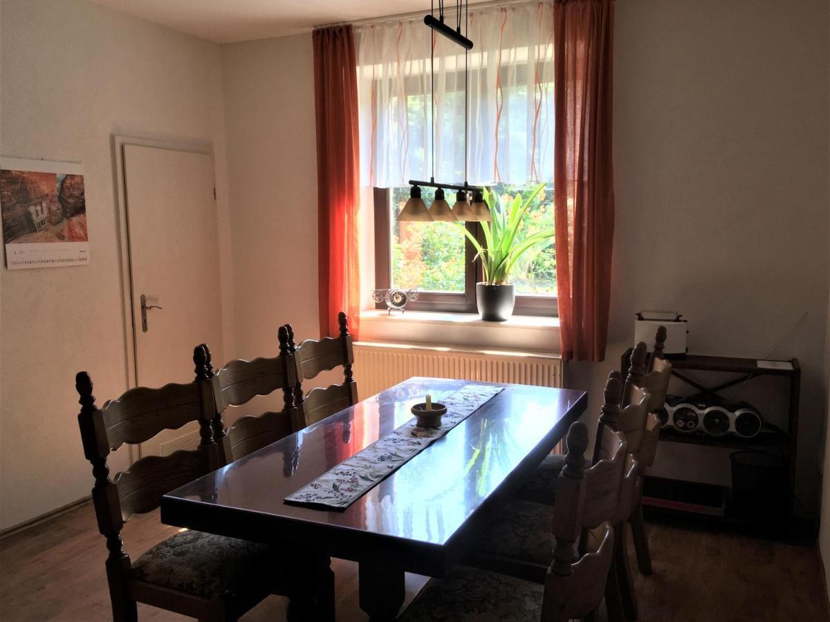 Ferienwohnung Kastanienblick Oder Parkblick, Oder Unser Radlerzimmer! Ziethen  外观 照片