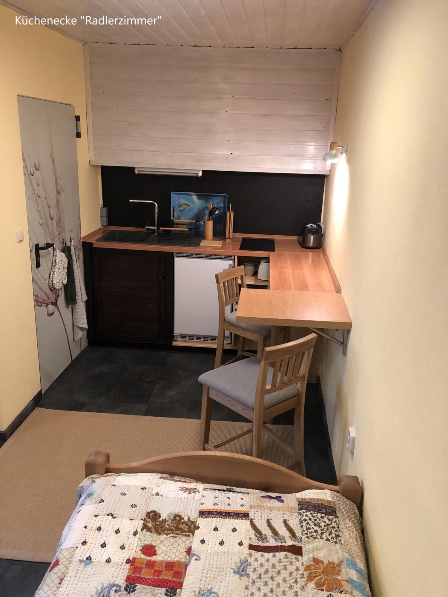 Ferienwohnung Kastanienblick Oder Parkblick, Oder Unser Radlerzimmer! Ziethen  外观 照片